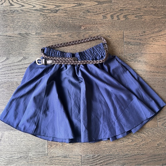 Navy mini skirt with belt - Picture 1 of 3